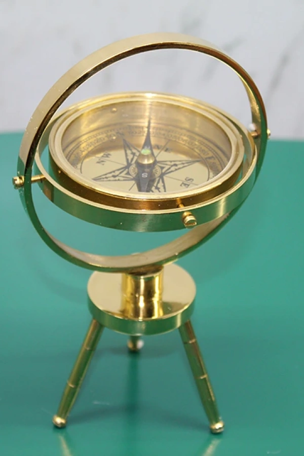 Pirinç Masa Üstü Pusula Model 2