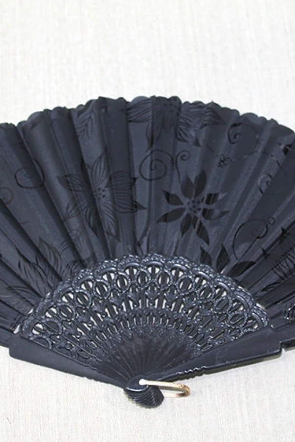 Plastik Siyah Yelpaze