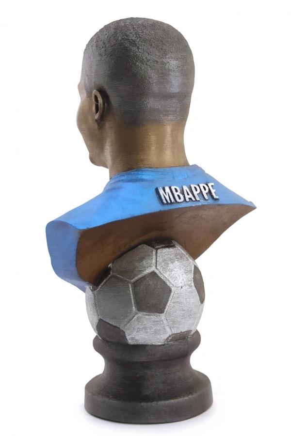 Polyester Mbappe Figürü