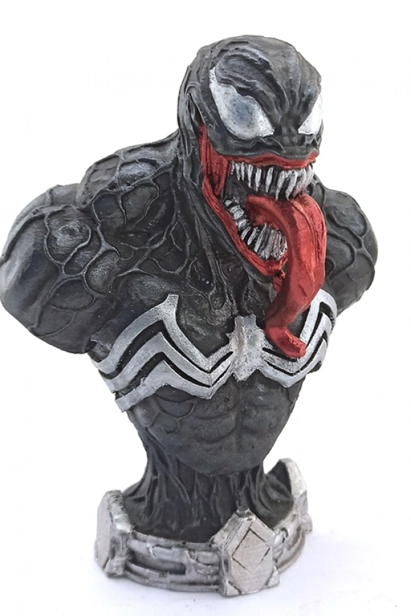 Polyester Venom Büst