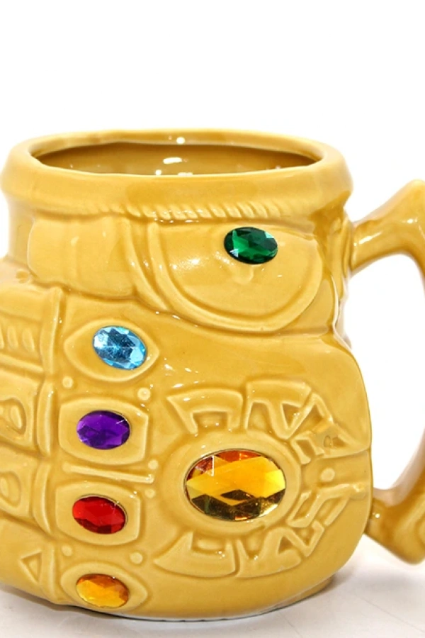 Porselen Thanos Eli Kupa Bardak Model 1