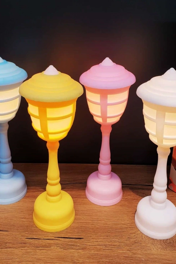 Renkli Sokak Lambası Tasarımlı Led Işık