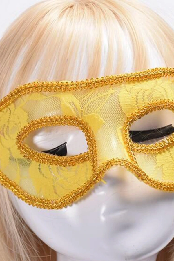 Sarı Dantel Tül Parti Maskesi