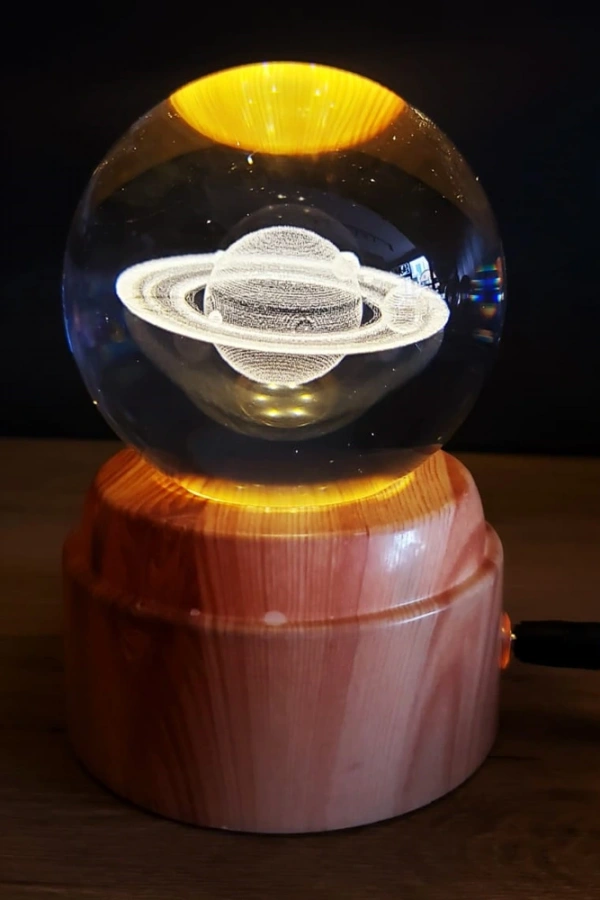 Satürn Tasarımlı Dönen Cam Küre