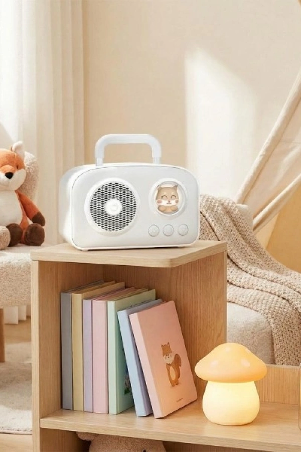 Sevimli Tasarımlı Taşınabilir Radyolu Bluetooth Hoparlör Beyaz