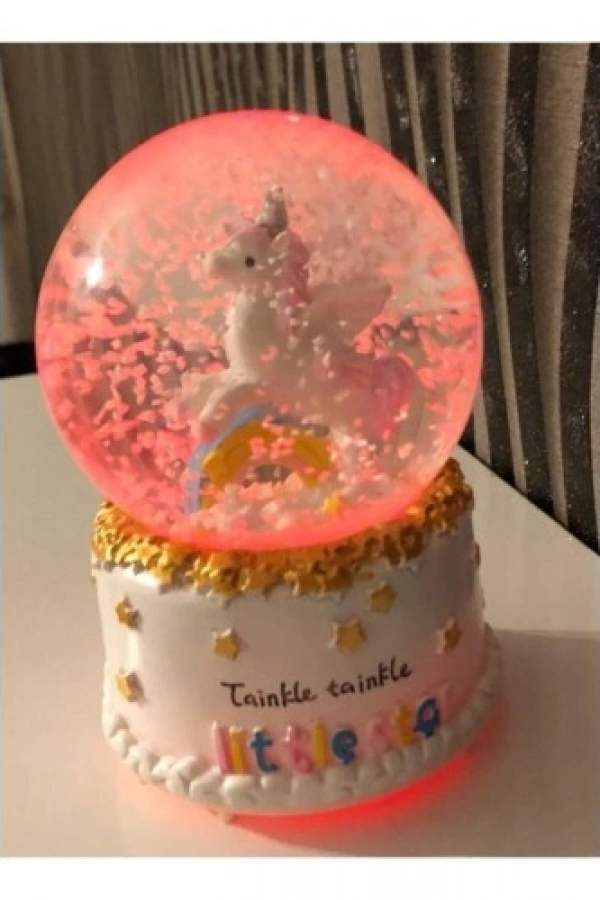 Sevimli Unicorn Kar Küresi