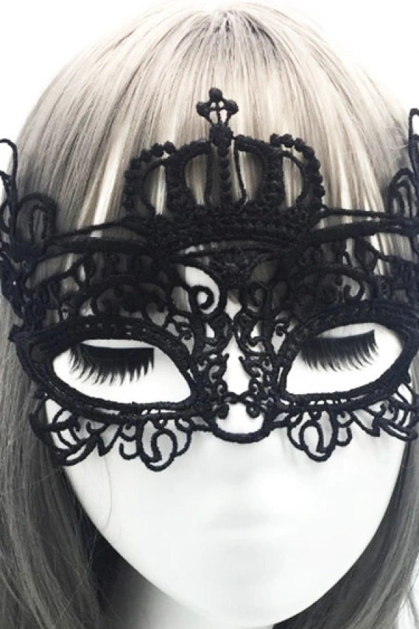 Siyah Dantel İşlemeli Balo Maskesi 9 No