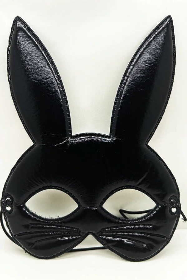 Siyah Renk Kumaş Malzemeden İmal Eva Tavşan Maskesi