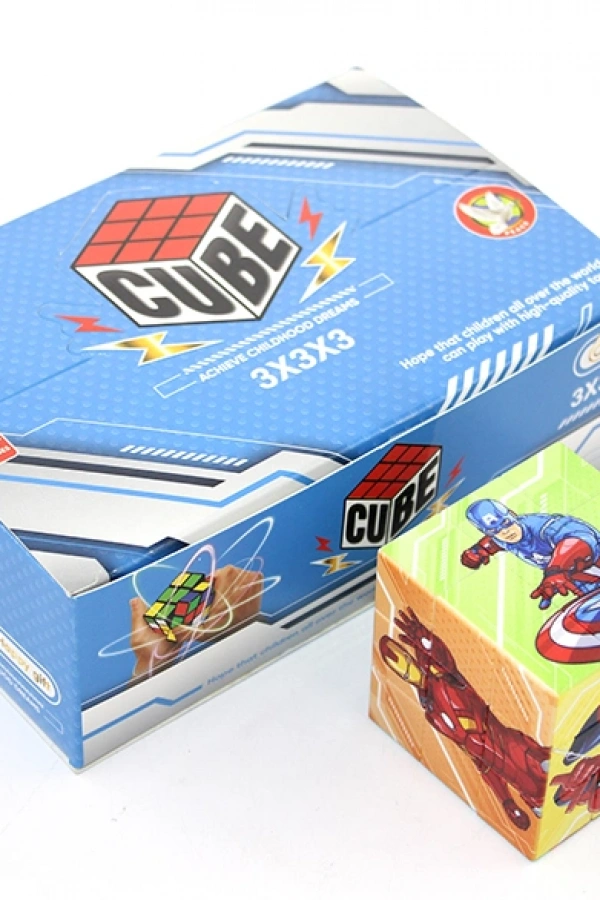 Süper Kahramanlı Küp Yapboz