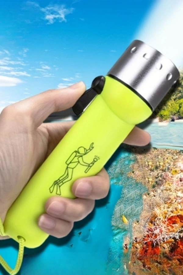 Süper Parlak LED Su Altı Dalış Feneri