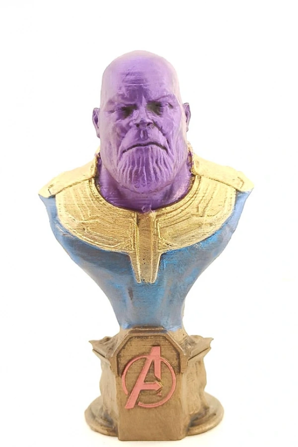 Thanos Büst