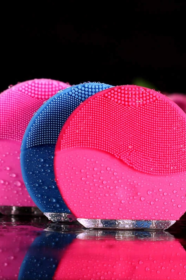 Titreşimli Yüz Temizleme Ve Masaj Aleti