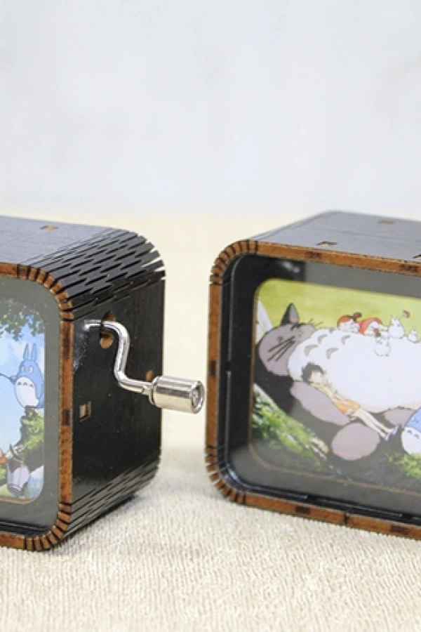 Totoro Ahşap Müzik Kutusu