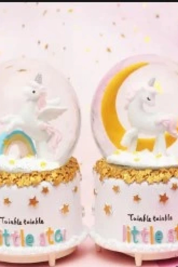 Unicorn Kar Küresi Orta Boy