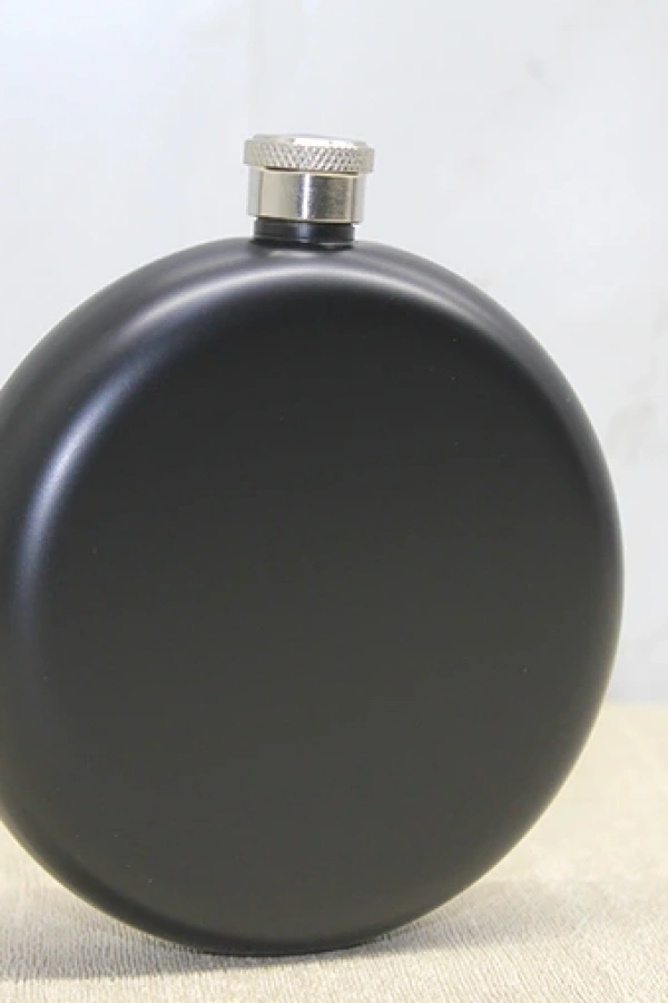 Yuvarlak Tekli Matara 8 Oz Siyah