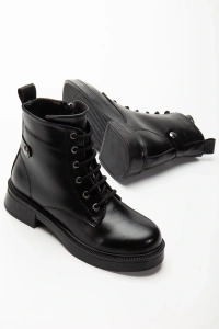 02-2003 Siyah Kırışık Rugan Bağcıklı Fermuarlı Günlük Kadın Bot