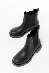 02-2137 Siyah Lastikli Günlük Kadın Bot