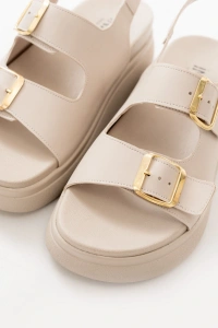 24422-1185 Bej Dolgu Topuk Kadın Sandalet