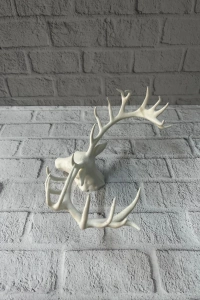 25 cm Estetik Geyik Figürü Şık Ev Ofis Dekorasyonu