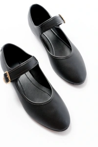 2606 Siyah Baretli Günlük Bayan Ayakkabı