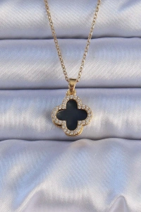 316L Çelik Gold Renk Siyah Mineli Zirkon Taşlı Yonca Figürlü Kolye