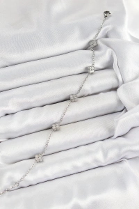 316L Çelik Yonca Model Gümüş Renk Kadın Bileklik