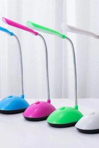 360 Derece Ayarlanabilir Esnek LED Masa Lambası