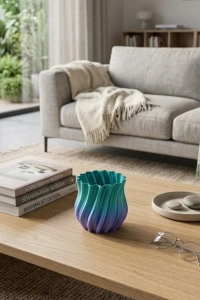 3D Kıvrımlı Mavi Vazo Modern Dekoratif Şık Ev Aksesuarı