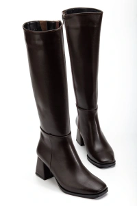 4804 Kahve Cilt Fermuarlı Günlük Bayan Çizme