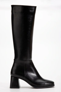 4804 Siyah Kırışık Fermuarlı Günlük Bayan Çizme