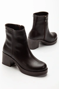 5109-3022 Kahve Fermuarlı Kalın Topuklu Günlük Kadın Bot