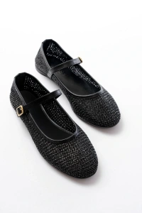 7432 Siyah Fileli Toka Detaylı Günlük Kadın Babet