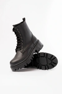 868-356 Siyah Bağcıklı Fermuarlı Günlük Kadın Bot