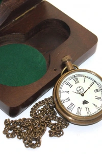 Ahşap Kutulu Pirinç Köstekli Saat Model 7