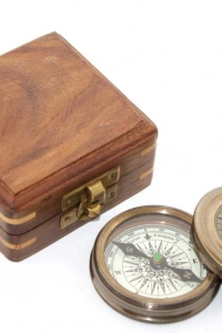 Ahşap Kutulu Pusula Model 1