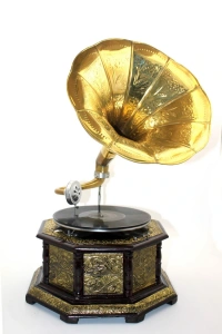 Ahşap Sekizgen Gramofon Taş  Plak Çalar Metal Kaplamalı