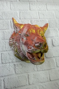 Altın Kaplama Görünümlü Kurt Duvar Süsü