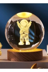 Astronot Tasarımlı Işıklı Cam Küre Kod 52