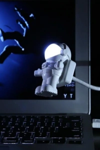 Astronot USB Gece Lambası
