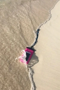 Batmaz Su Geçirmez Telefon Kılıfı