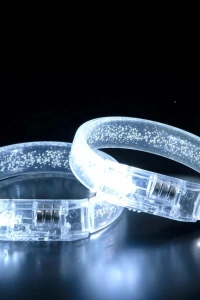 Beyaz-Gümüş Led Işıklı Baskı Yapılabilen Pilli Bileklik Bilezik