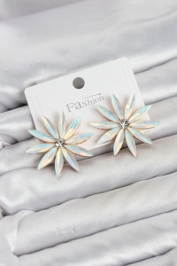 Beyaz Renk Kristal Taşlı Lotus Model Kadın Küpe