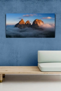 Bulutların üzerinde Kayalık Dağ Zirvesi Kanvas Tablo 60 x 120