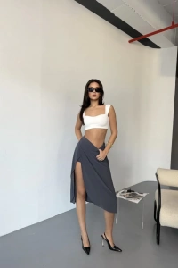 Cepli Şortlu Yırtmaçlı Etek - Gri