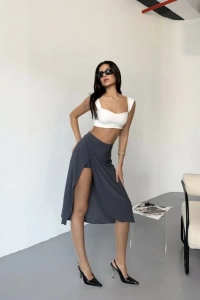 Cepli Şortlu Yırtmaçlı Etek - Gri