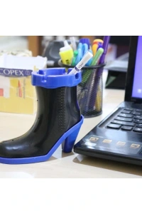 Çizme Tasarımlı Kokusuz Küllük