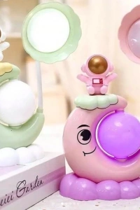 Çocuk Odası Ay ve Astronot Desenli Gece Lambası