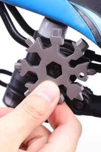 Çok Amaçlı Kar Tanesi Tornavida Seti 18 in 1