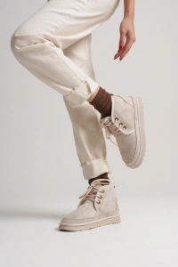 Daria Kadın Kışlık Bej İçi Kürklü Bot