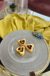 DecoHandy 39cm Çiçekli Jüt Örme Supla Amerikan Servis